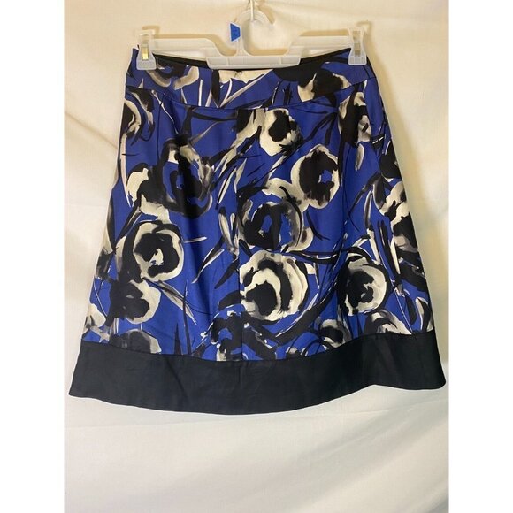 ANN TAYLOR WOMENS SIZE 0 CAREER SKIRT BLUE FLORAL ALINE POCKETS - Picture 2 of 2